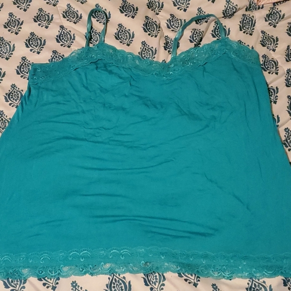 Cami bundle - Picture 2 of 3